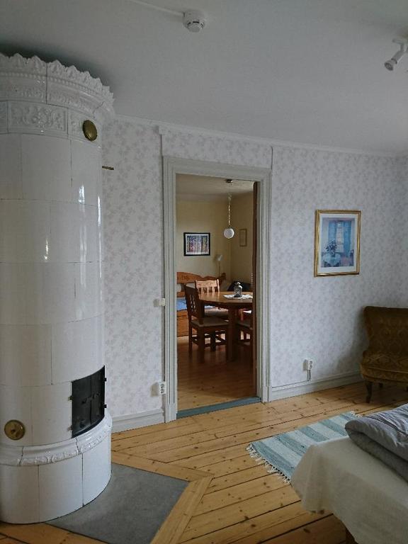 Stf Glasbruket Hostel & Apartments Borensberg Bagian luar foto